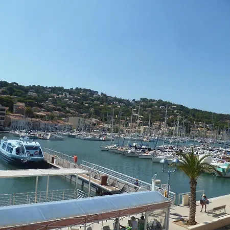 Au Coeur Du Port De Saint-mandrier, Piscine, Tennis, Charme Et Confort *